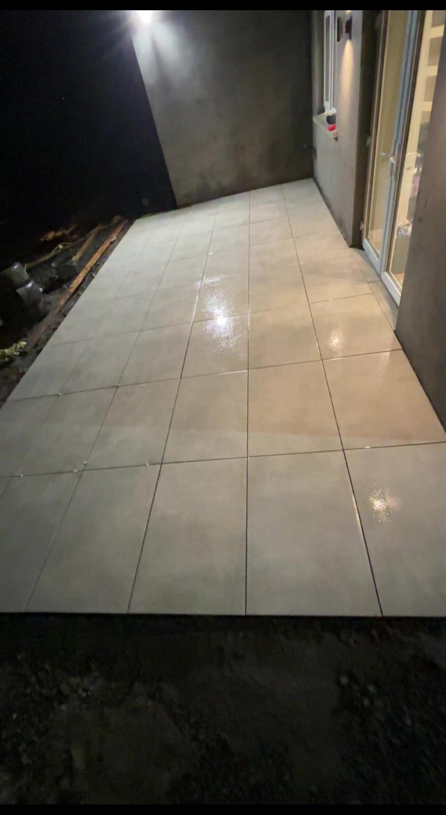 Premium Sandstone Patio Layout