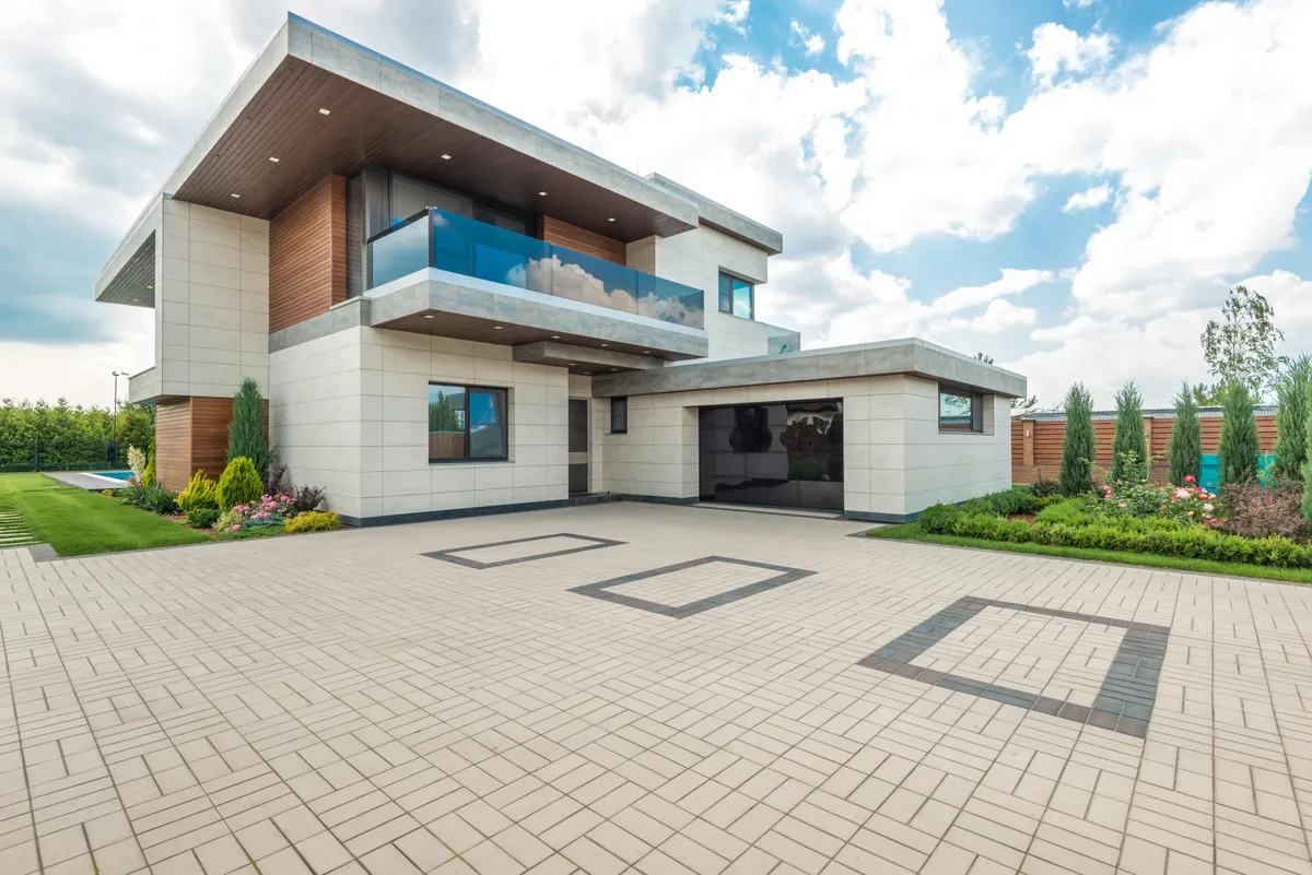 BG Paving and Landscaping Quality Build Swords